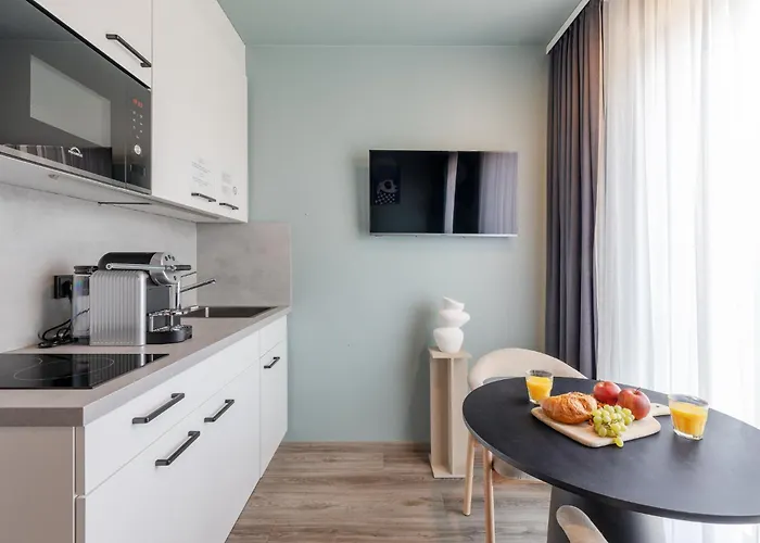 Apart Otel Kalm - East