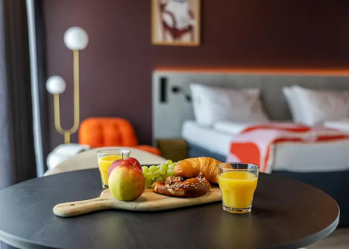 Kalm - East 4* Münih