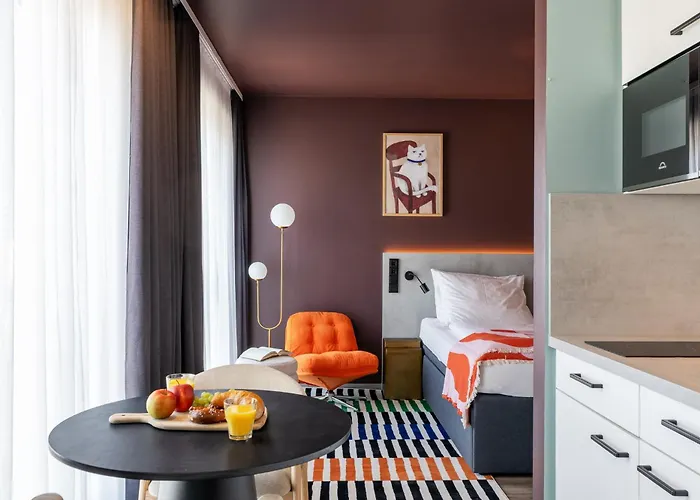 Kalm - East Apart Otel 4*